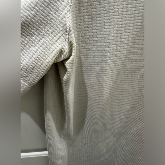 Lululemon Metal Vent Tech Short Sleeve Men top - Picture 4 of 6